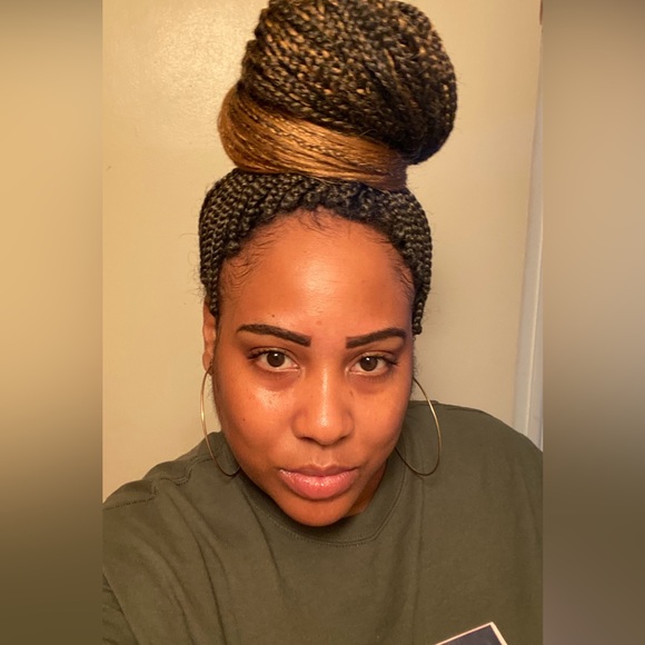 𝚂𝙷𝙾𝚆 𝚃𝙾𝙳𝙰𝚈 𝟷𝟸/𝟸 𝟷𝟷:𝟹𝟶 𝙴𝚂𝚃 - Picture 3 of 8